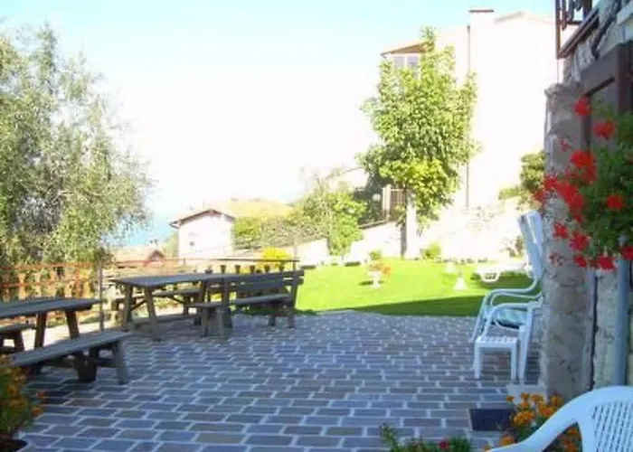 By Interhome Апартаменты Бренцоне-суль-Гарда